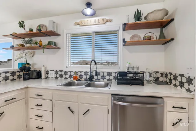 $535,000 | 4095 North 2300 E Road, Filer, ID 83328