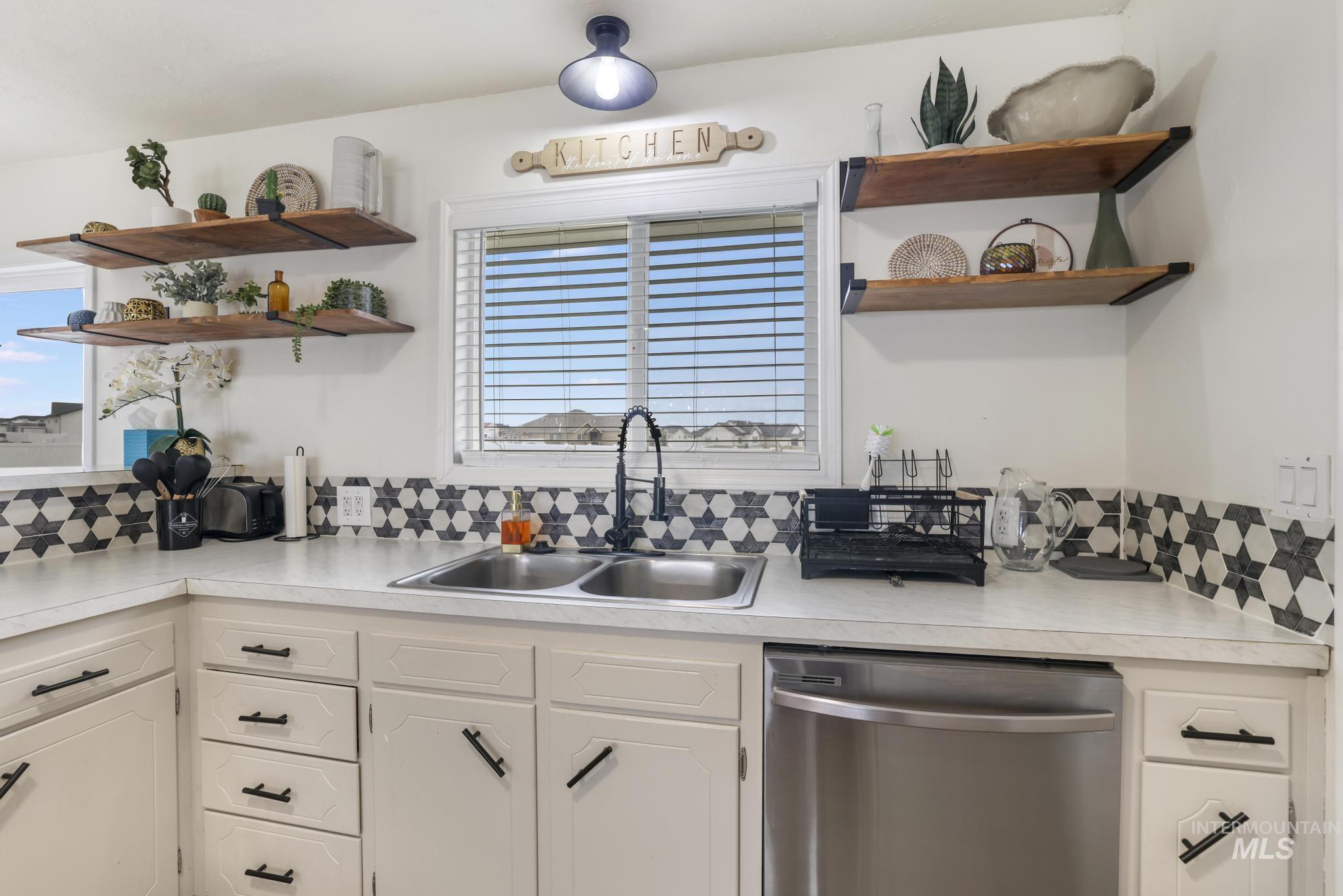 4095 North 2300 E Road Filer, ID 83328 - Photo 10 of 36