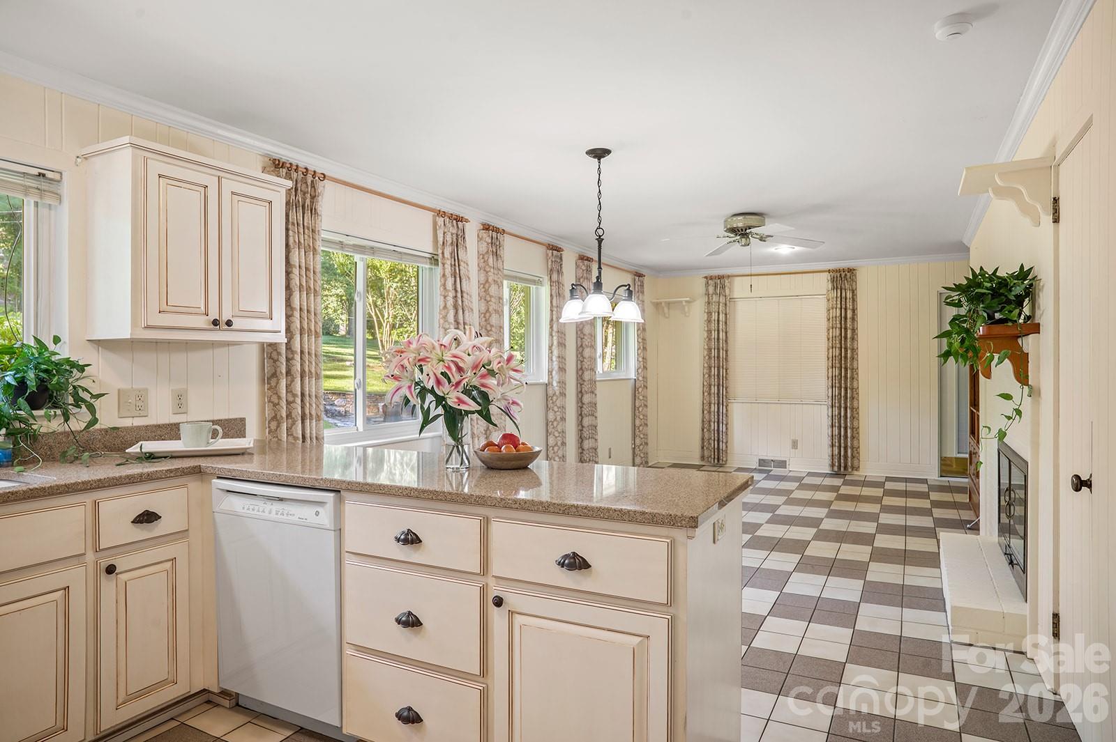 1235 Ashby Lane Hendersonville, NC 28791 - Photo 26 of 45