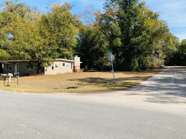 $87,500 | 524 Vann Drive, Wewahitchka, FL 32465