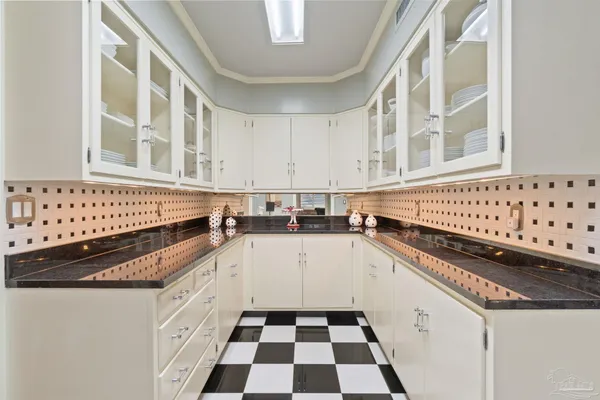 $1,799,000 | 1415 North Barcelona Street, Pensacola, FL 32501
