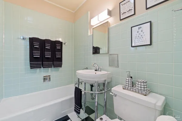 $1,999,000 | 1415 North Barcelona Street, Pensacola, FL 32501