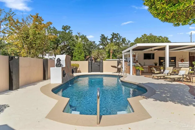 $2,200,000 | 1415 North Barcelona Street, Pensacola, FL 32501