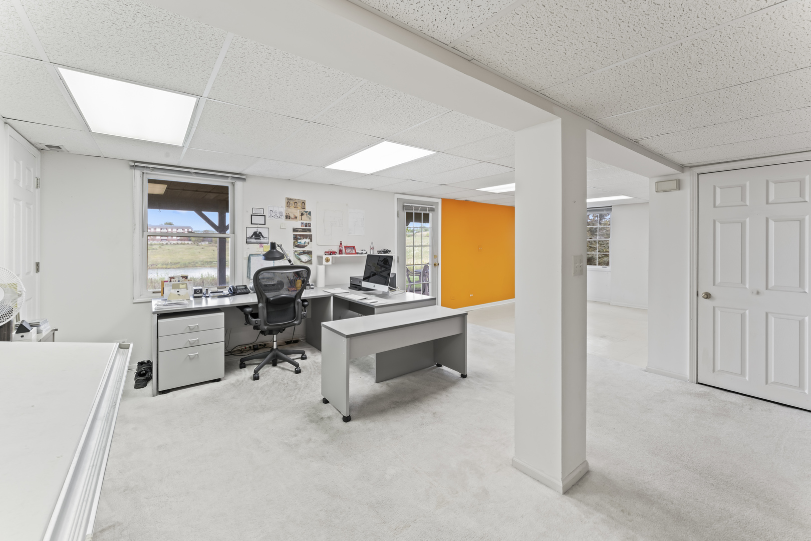 566 West Bridge View Court Palatine, IL 60067 - Photo 28 of 41 a view of living room kitchen and entryway
