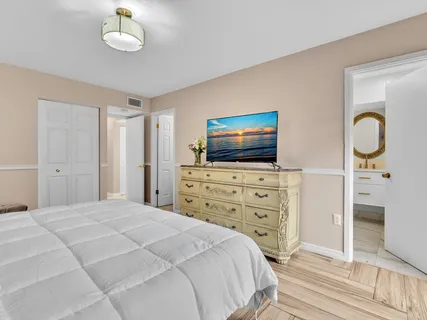 $533,000 | 20331 Northeast 10th Court, Miami, FL 33179