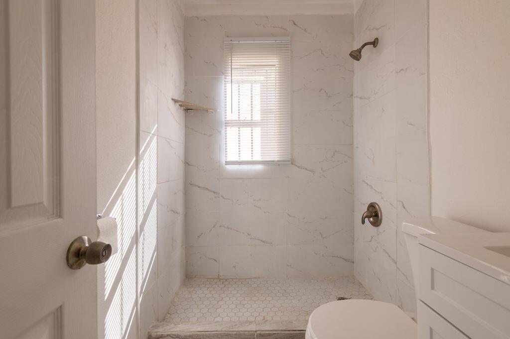 2516 Ave L, Unit B Fort Pierce, FL 34947 - Photo 16 of 22 S3kLMYrg