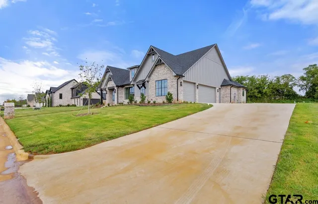 $699,000 | 20271 Roebuck Drive, Bullard, TX 75757