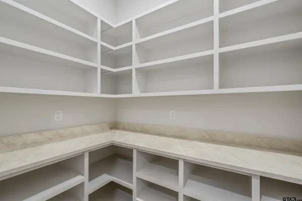 $929,000 | 7339 Crosswater Cove, Tyler, TX 75703