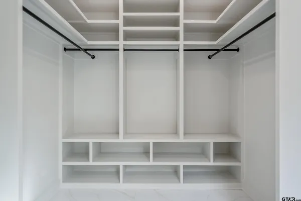 $929,000 | 7339 Crosswater Cove, Tyler, TX 75703