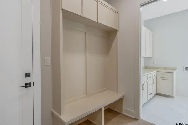 $929,000 | 7339 Crosswater Cove, Tyler, TX 75703