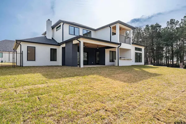 $929,000 | 7339 Crosswater Cove, Tyler, TX 75703