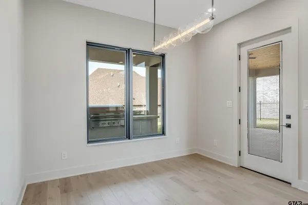 $929,000 | 7339 Crosswater Cove, Tyler, TX 75703