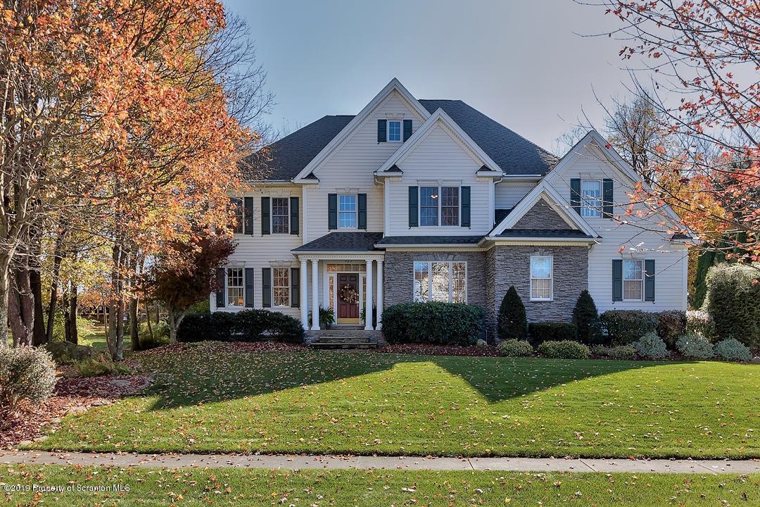 923 Parkview Road Moscow, PA 18444 - Photo 1 of 32 Gallery Image 1