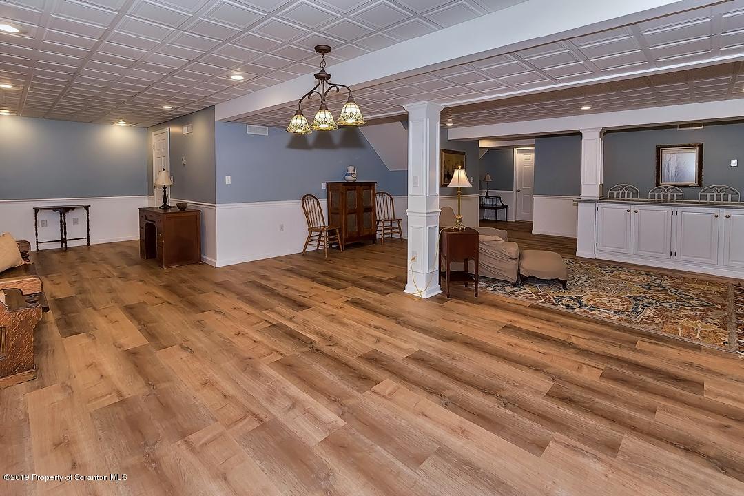 923 Parkview Road Moscow, PA 18444 - Photo 29 of 32 Gallery Image 29