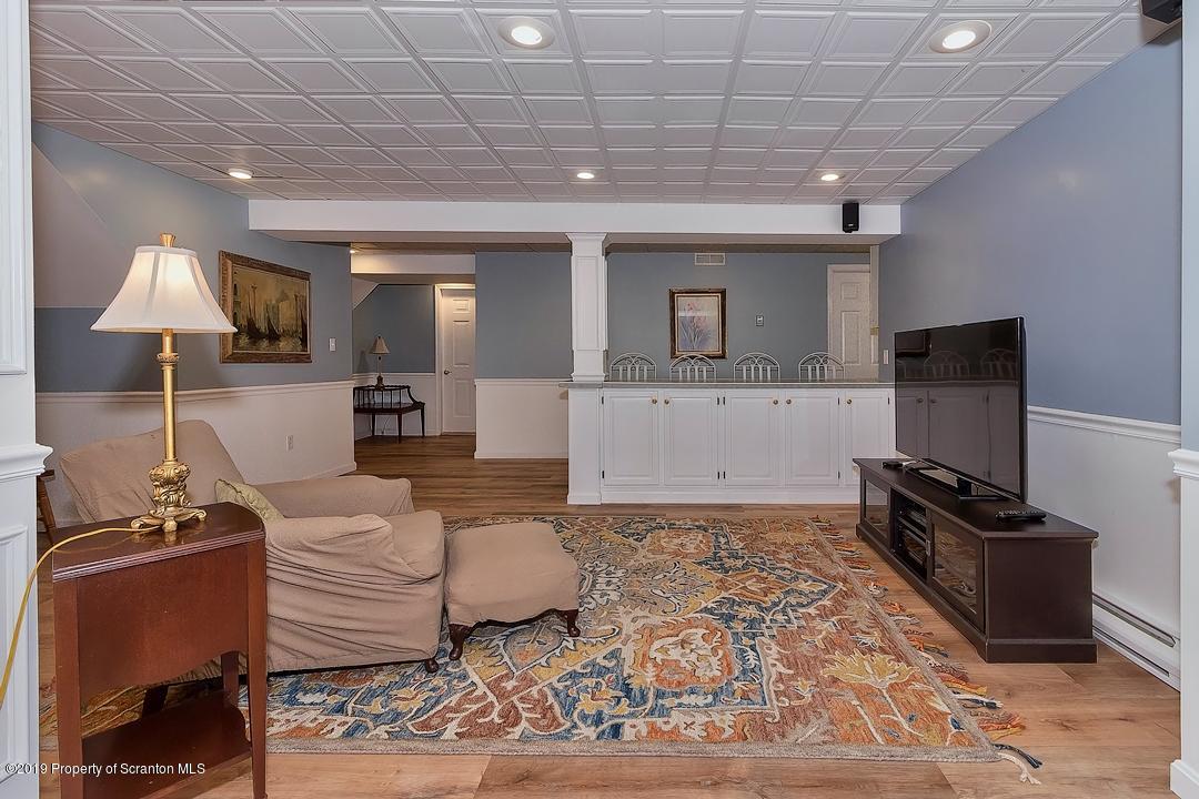923 Parkview Road Moscow, PA 18444 - Photo 30 of 32 Gallery Image 30