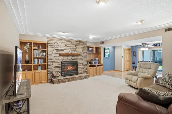 $469,900 | 9421 83rd Street South, Cottage Grove, MN 55016
