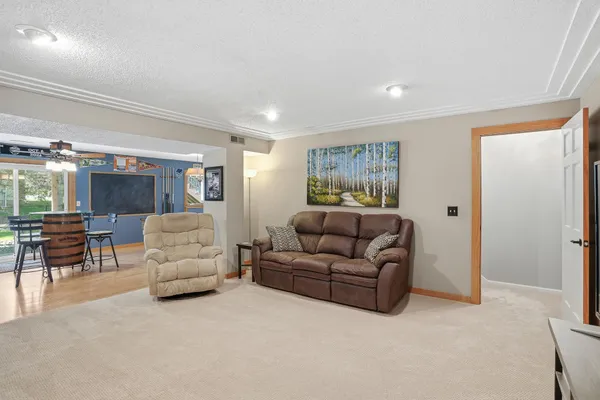 $469,900 | 9421 83rd Street South, Cottage Grove, MN 55016