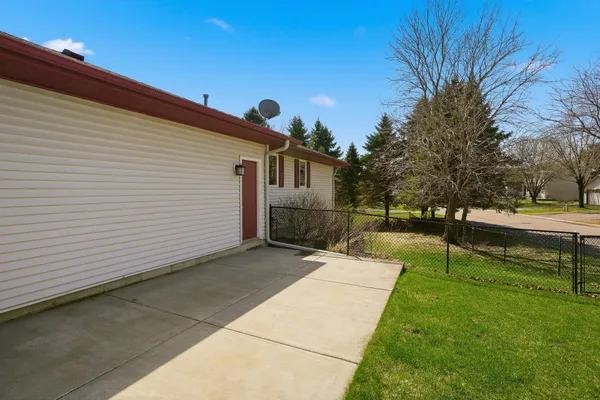 $469,900 | 9421 83rd Street South, Cottage Grove, MN 55016