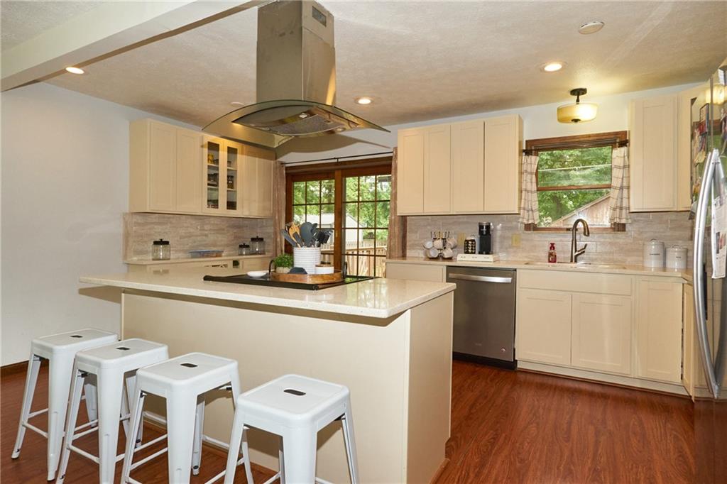426 Griffin Road Indianapolis, IN 46227 - Photo 9 of 30 Gallery Image 9
