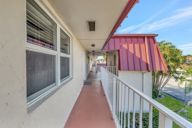 $130,000 | 12012 Greenway Circle South, Unit 205, Royal Palm Beach, FL 33411
