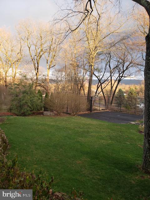 942 Robin Road State College, PA 16801 - Photo 105 of 110 Gallery Image 105