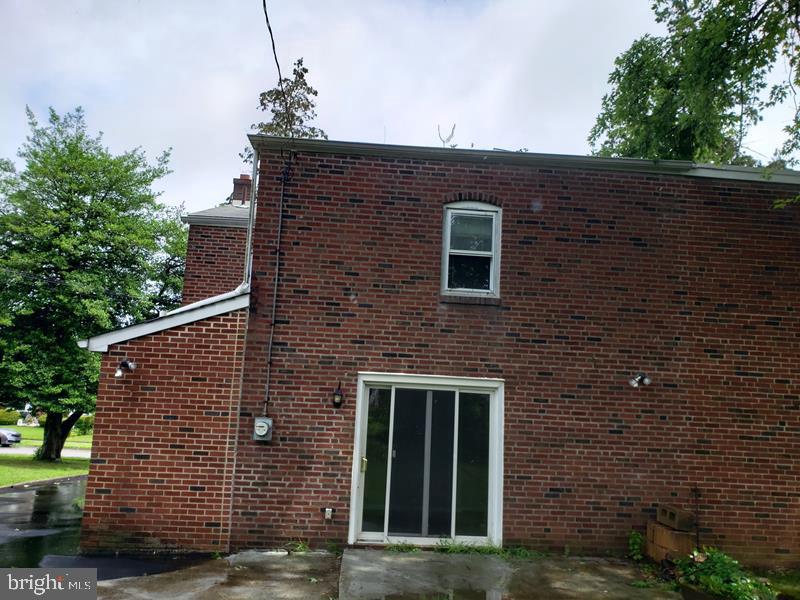 754 Braxton Road Ridley Park, PA 19078 - Photo 4 of 18 Gallery Image 4