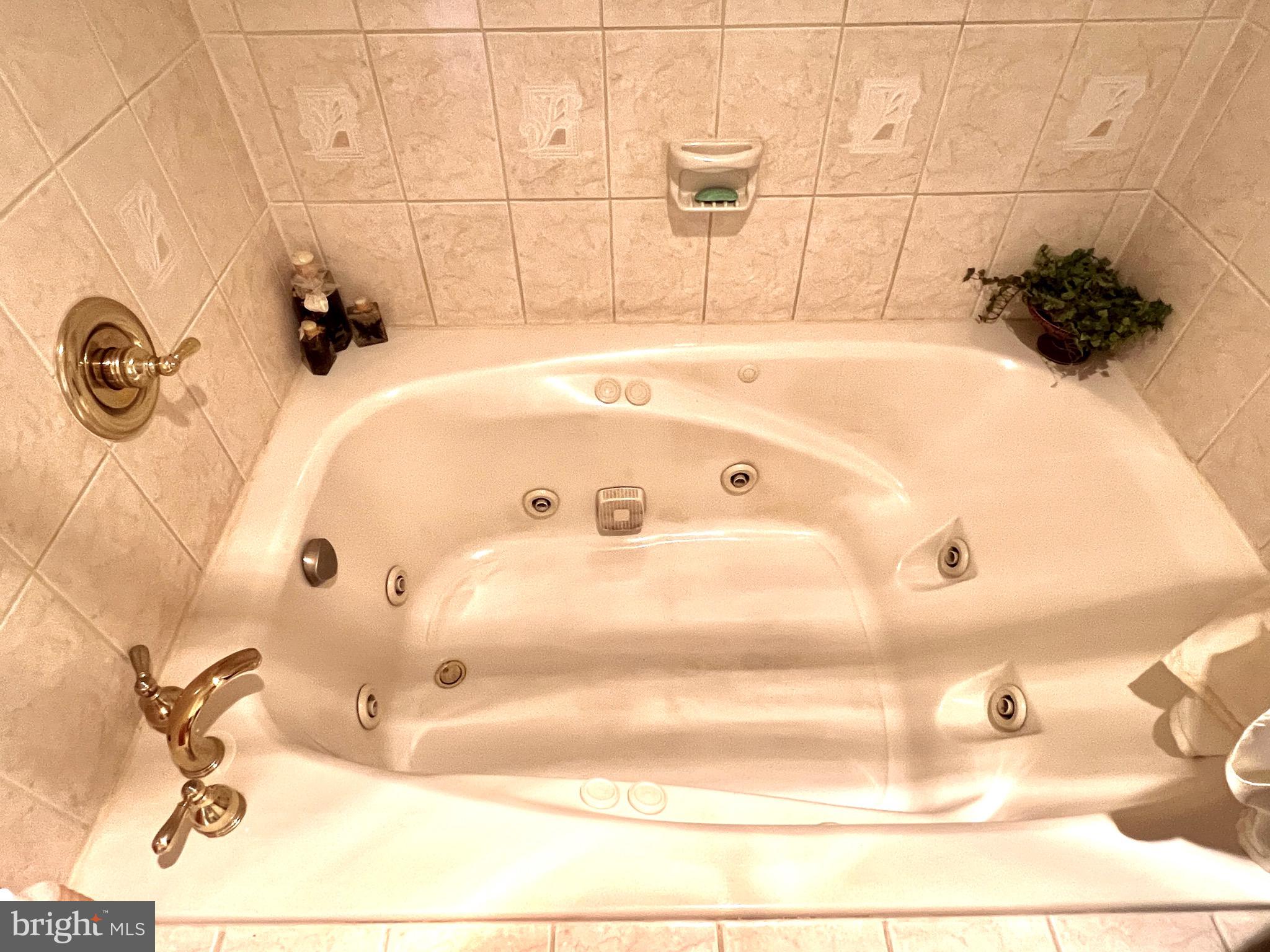 10745 Wayfarer Road Germantown, MD 20876 - Photo 30 of 53 Gallery Image 30