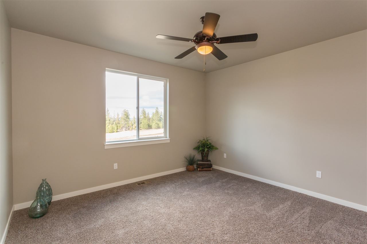 2712 South Conklin Road Veradale, WA 99037 - Photo 11 of 20