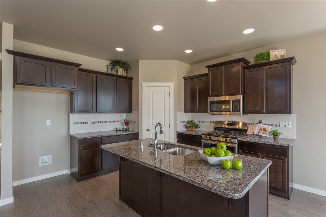 2712 South Conklin Road Veradale, WA 99037 - Photo 6 of 20
