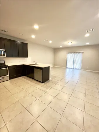 $2,095 | 1725 Fountain Bridge Drive, Leander, TX 78641