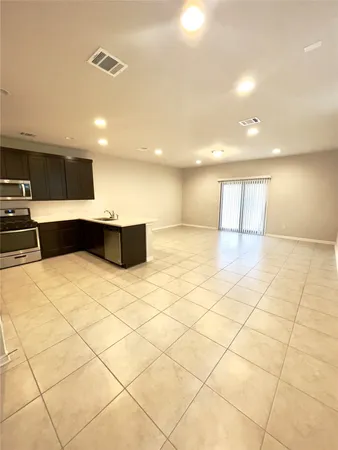 $2,095 | 1725 Fountain Bridge Drive, Leander, TX 78641