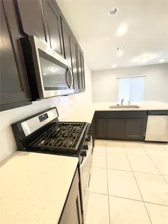 $2,095 | 1725 Fountain Bridge Drive, Leander, TX 78641