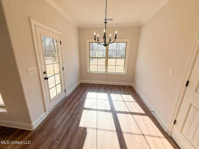 $527,000 | 427 Poplar Lane, Holly Springs, MS 38635