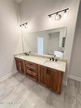 $519,900 | 427 Poplar Lane, Holly Springs, MS 38635