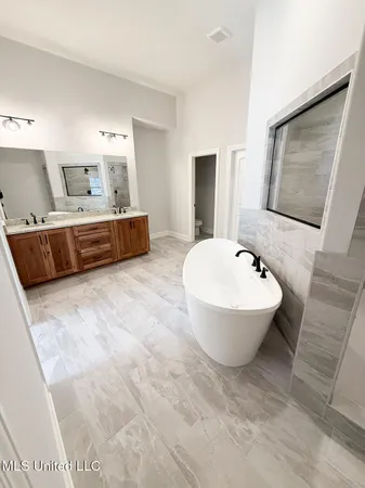 $519,900 | 427 Poplar Lane, Holly Springs, MS 38635