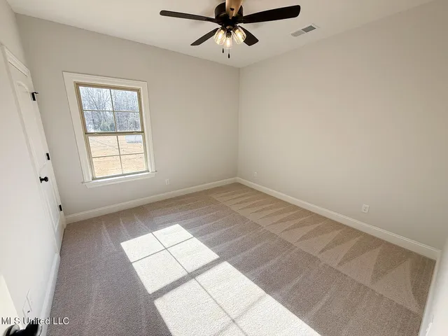 $527,000 | 427 Poplar Lane, Holly Springs, MS 38635