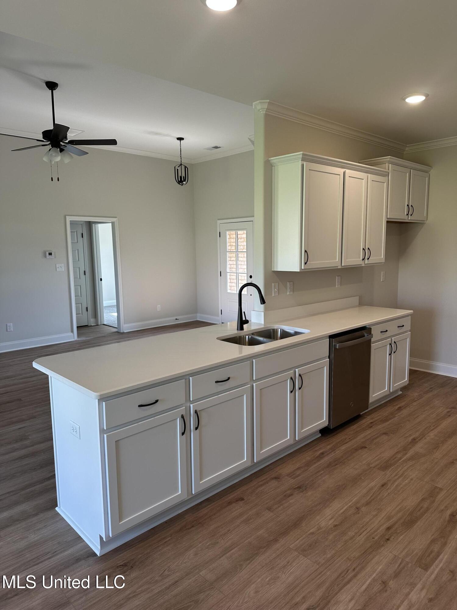 885 Collie Drive Hernando, MS 38651 - Photo 6 of 24 IMG_8775