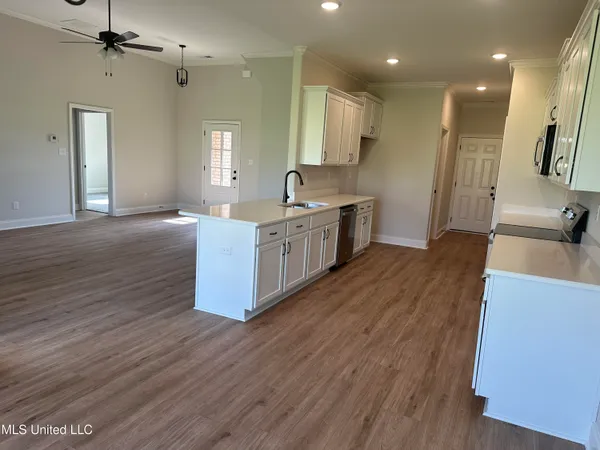 $364,900 | 885 Collie Drive, Hernando, MS 38651