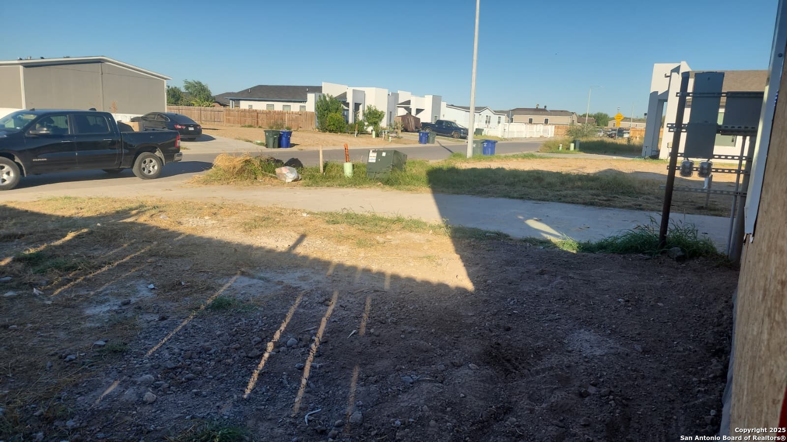 705 Bluebeard Court Laredo, TX 78046 - Photo 6 of 8