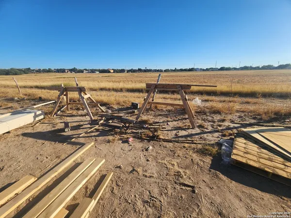 $205,000 | 705 Bluebeard Court, Laredo, TX 78046