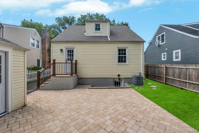 $848,888 | 57 Marino Avenue, Port Washington, NY 11050