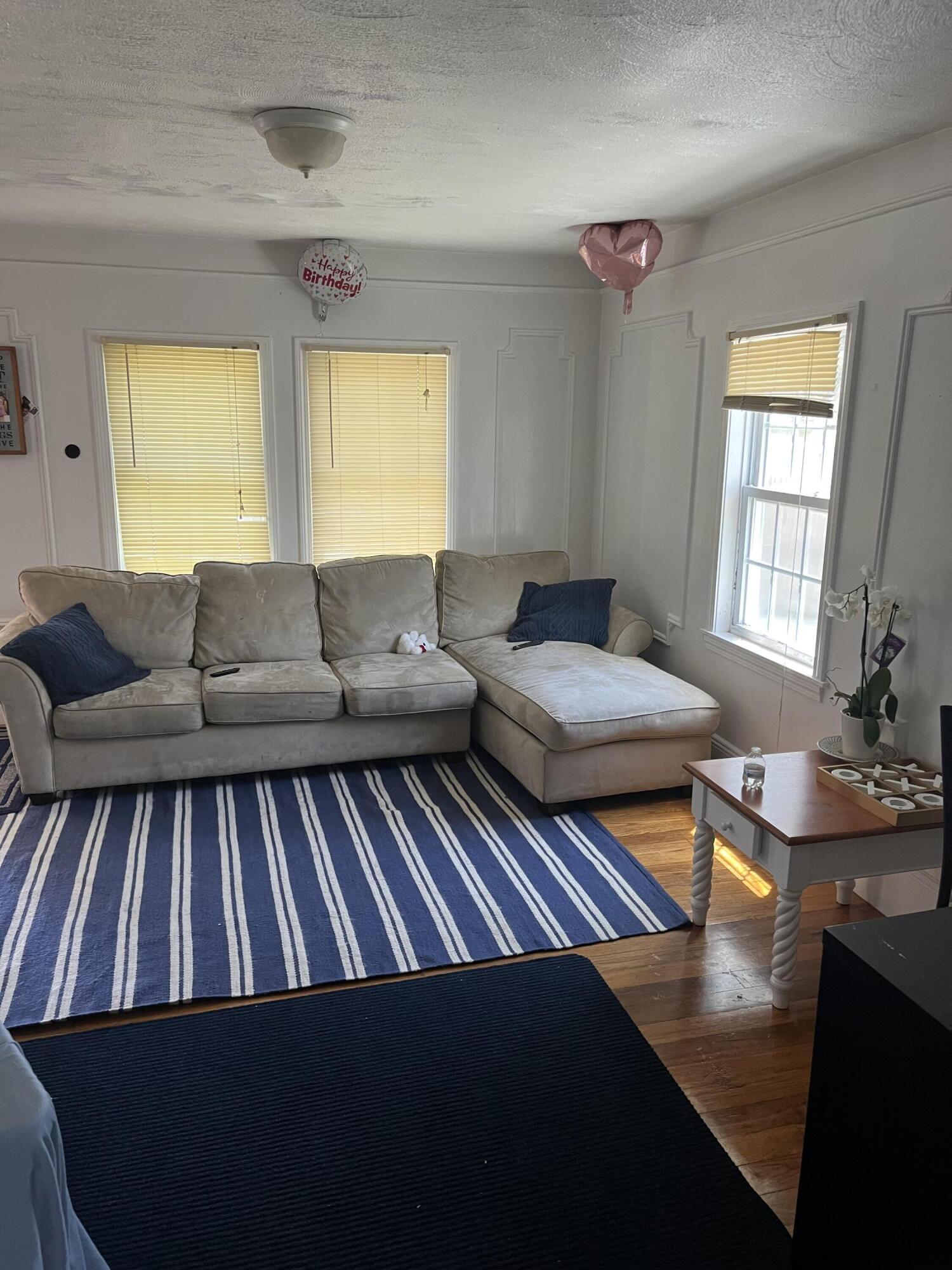 41 Spring Street Hyannis, MA 02601 - Photo 5 of 16 IMG_2387