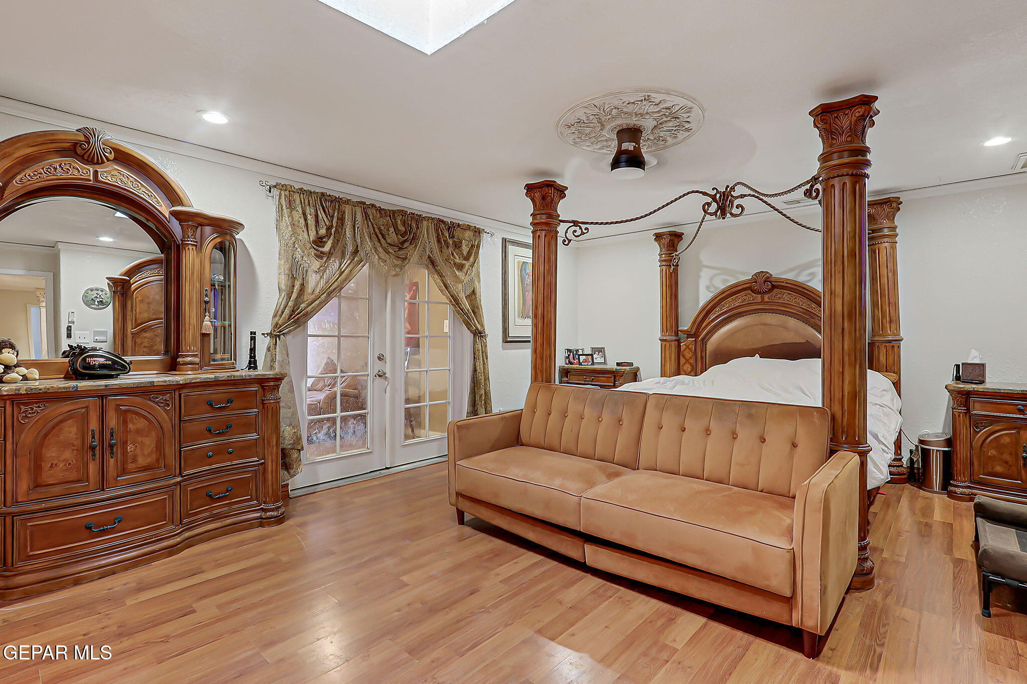 14800 Kingston Road Horizon City, TX 79928 - Photo 56 of 82 master bedroom with door to bonus room