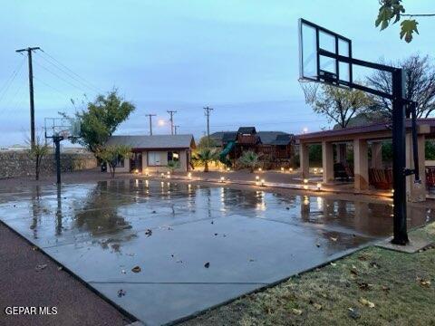 14800 Kingston Road Horizon City, TX 79928 - Photo 72 of 82 Basketball Court