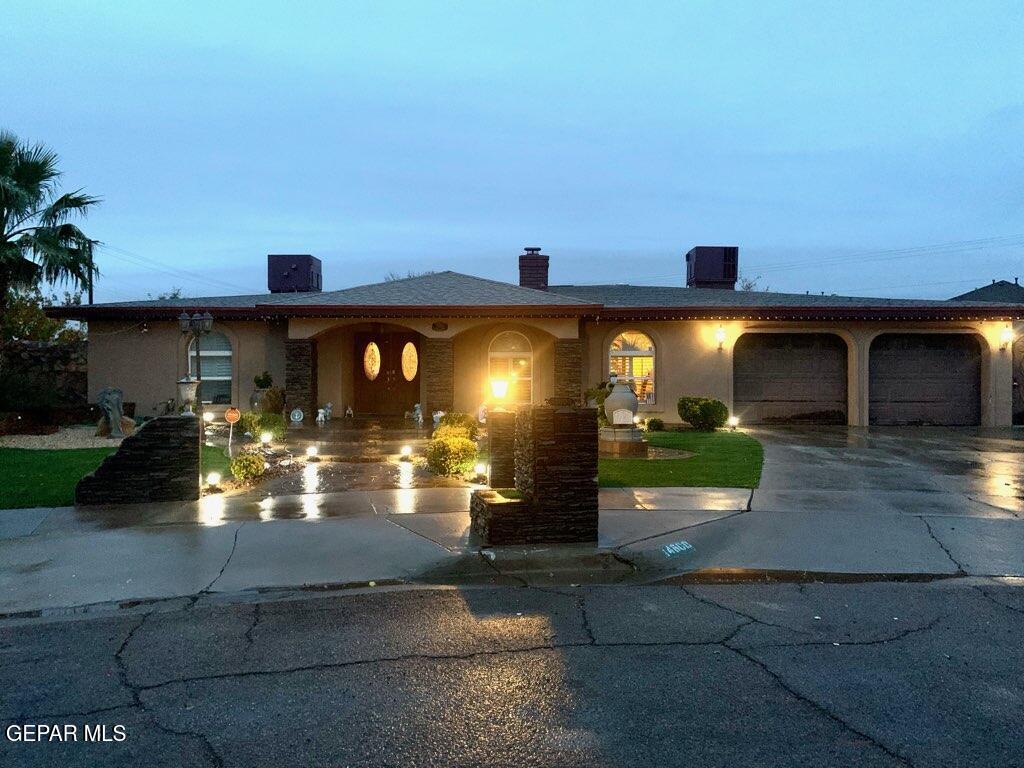14800 Kingston Road Horizon City, TX 79928 - Photo 76 of 82 a view of a building with a yard