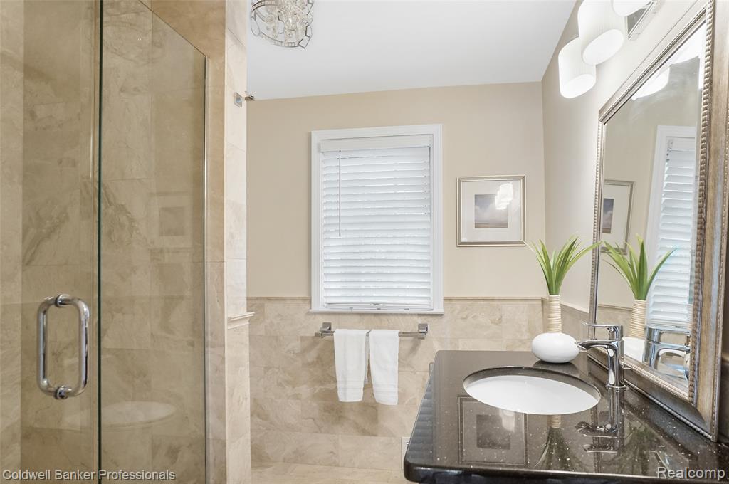 19905 Beverly Road Beverly Hills, MI 48025 - Photo 55 of 98