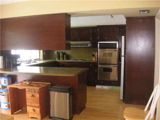 6721 Northeast 21st Road Fort Lauderdale, FL 33308 - Photo 4 of 10 Kitchen