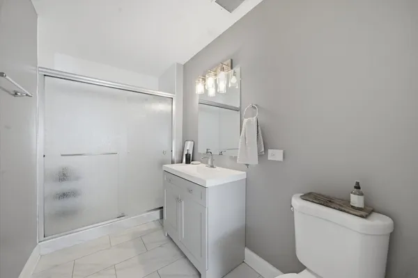$350,000 | 910 West Madison Street, Unit 803, Chicago, IL 60607