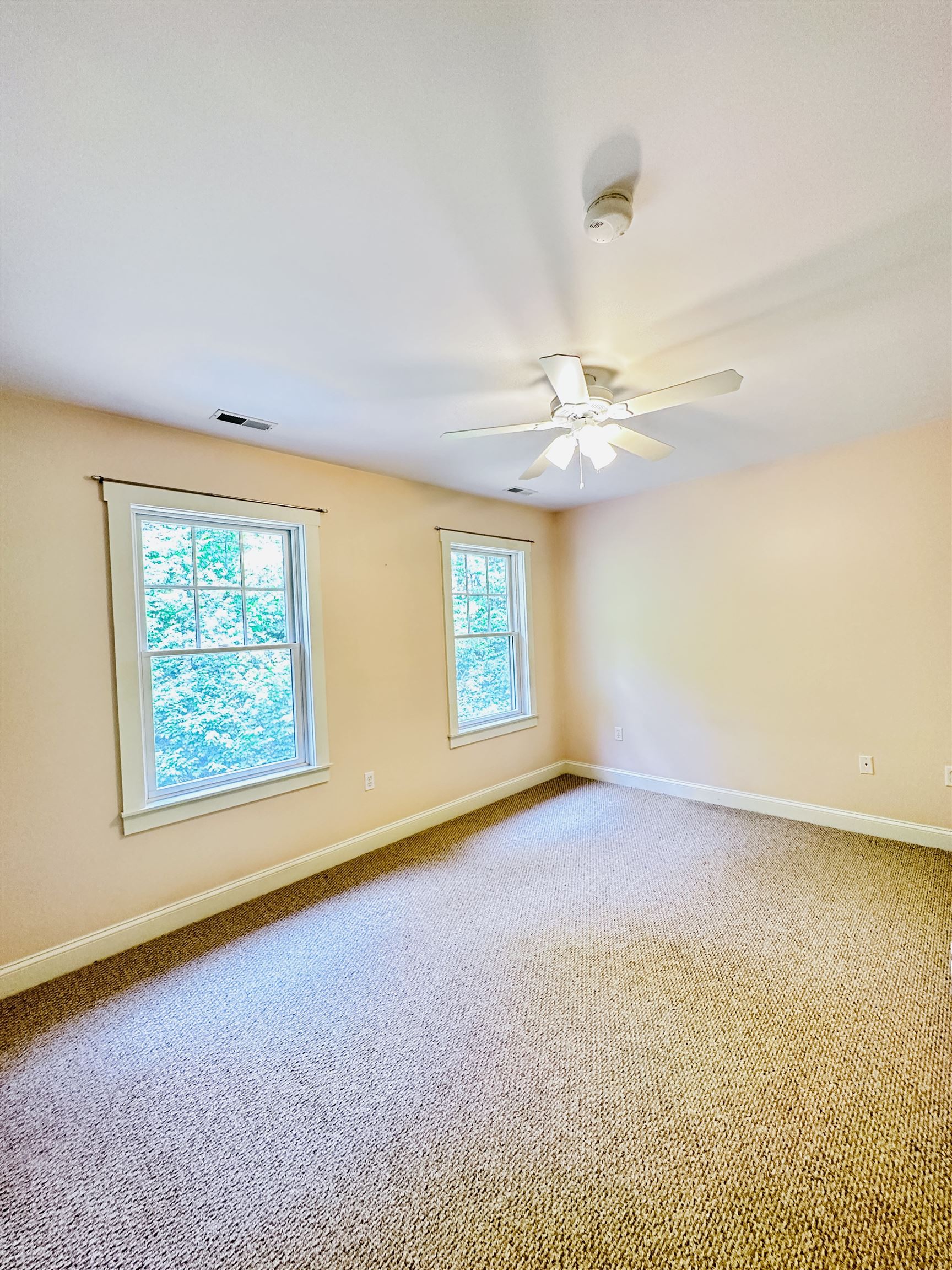 337 Mt Support Road, Unit 204 Lebanon, NH 03766 - Photo 20 of 33