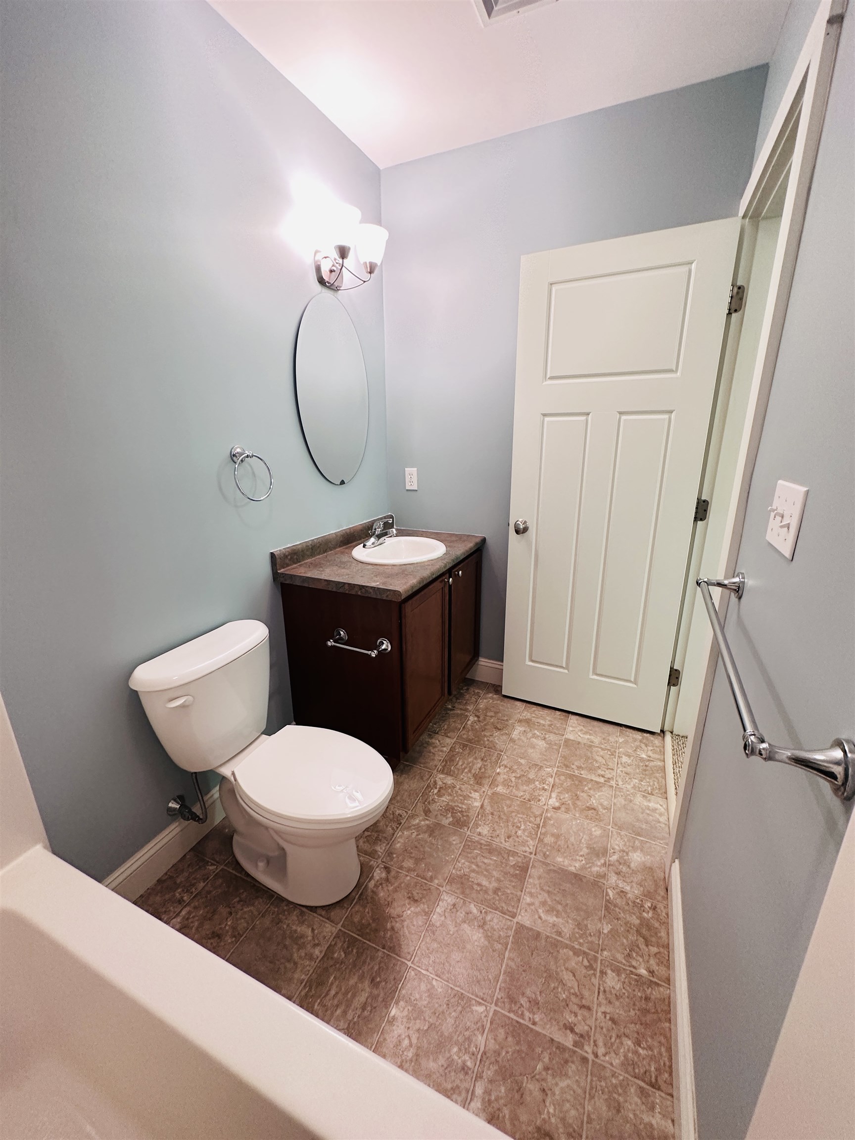 337 Mt Support Road, Unit 204 Lebanon, NH 03766 - Photo 22 of 33